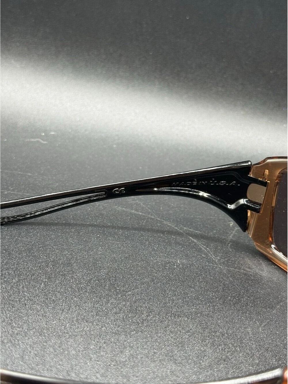 Oakley Foresake Topaz Tortoise/Black w/VR50 Brown Gradient Lenses